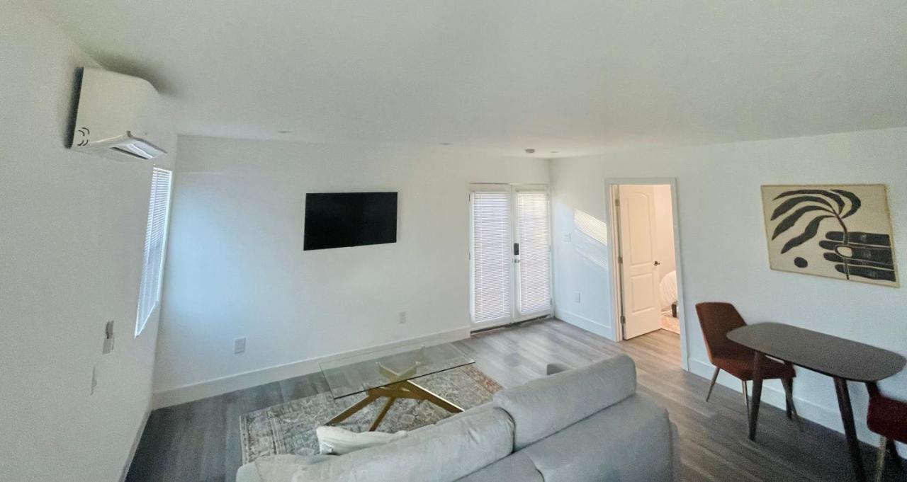 Modern Gem 2 Miles From Sofi Apartment Los Angeles Exterior photo
